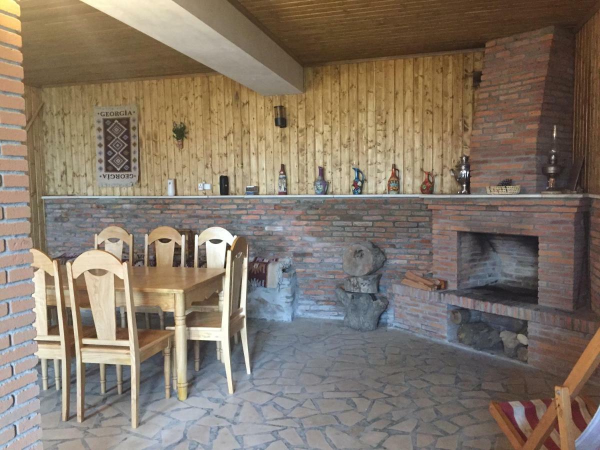 Guest House Loza Sighnaghi Exterior photo