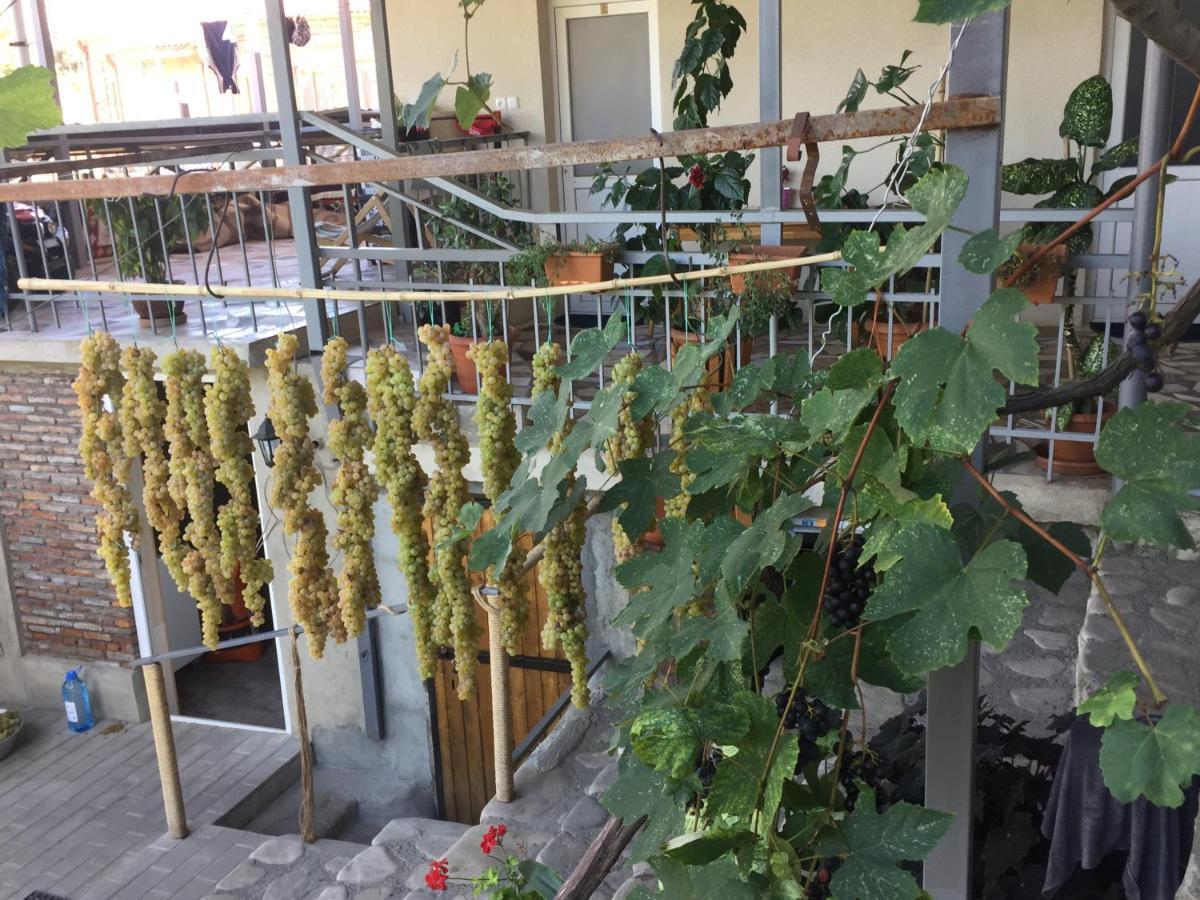 Guest House Loza Sighnaghi Exterior photo